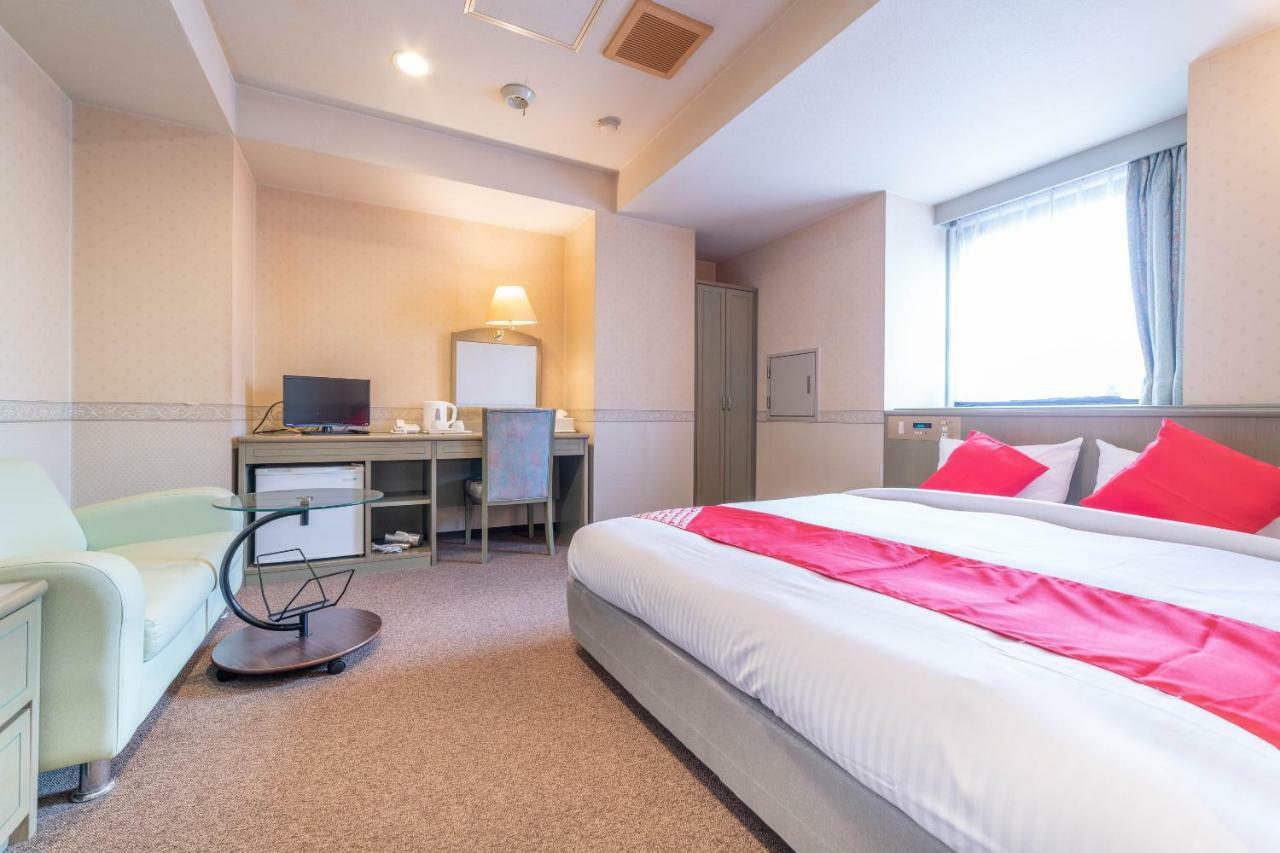 Oyo Business Hotel Nishiura Jokkaiči Exteriér fotografie